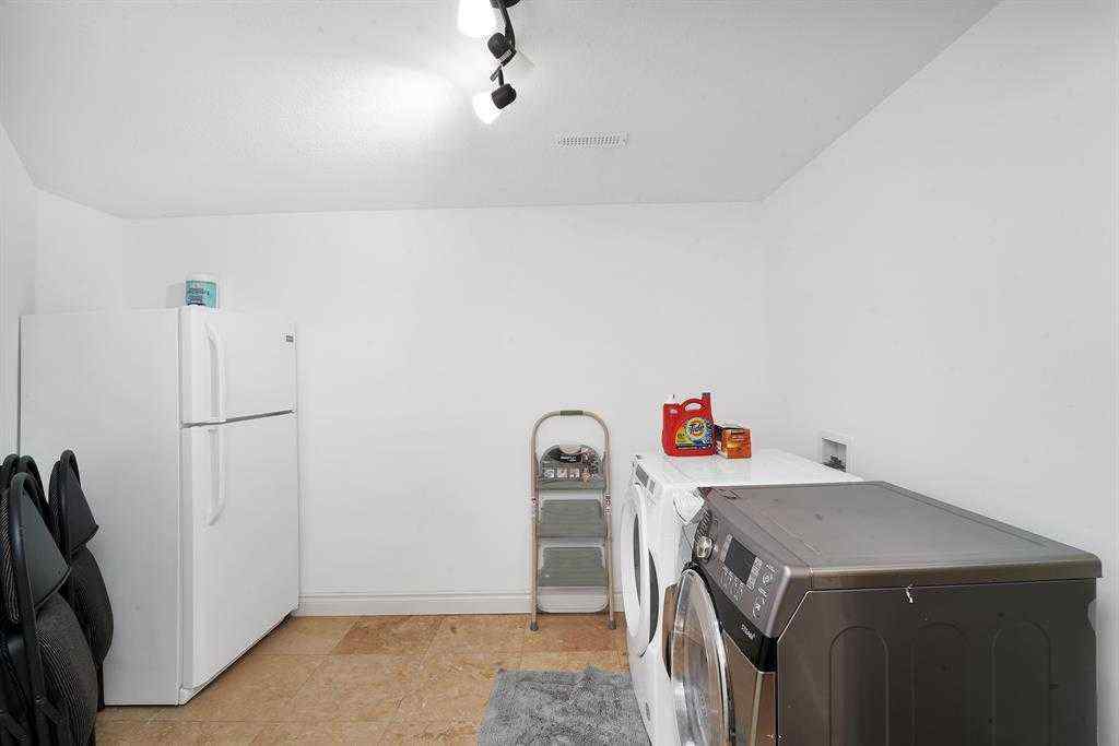 MLS® A2252996 - 232 Canal Street  in Meridian Beach Rural Ponoka County, Residential