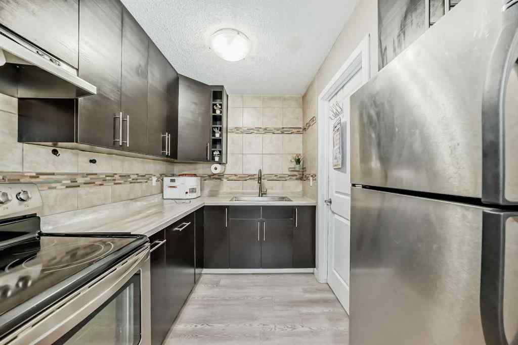 MLS® A2252999 - Unit #409 3500 VARSITY Drive NW in Varsity Calgary, Residential