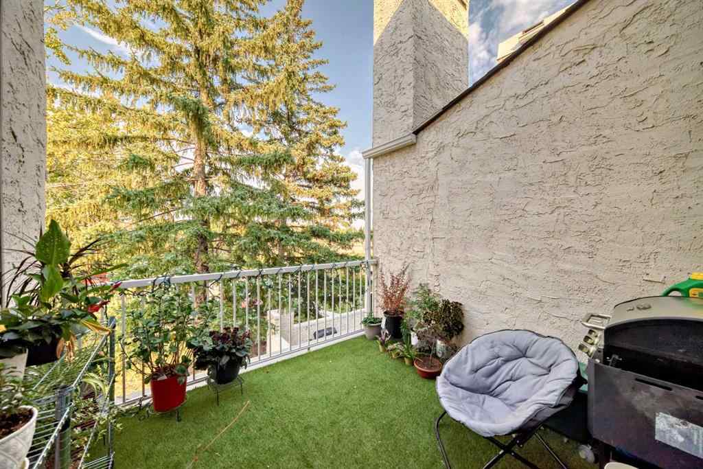 MLS® A2252999 - Unit #409 3500 VARSITY Drive NW in Varsity Calgary, Residential