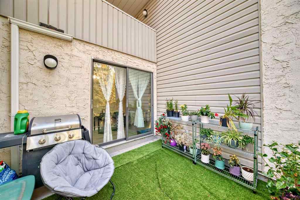 MLS® A2252999 - Unit #409 3500 VARSITY Drive NW in Varsity Calgary, Residential