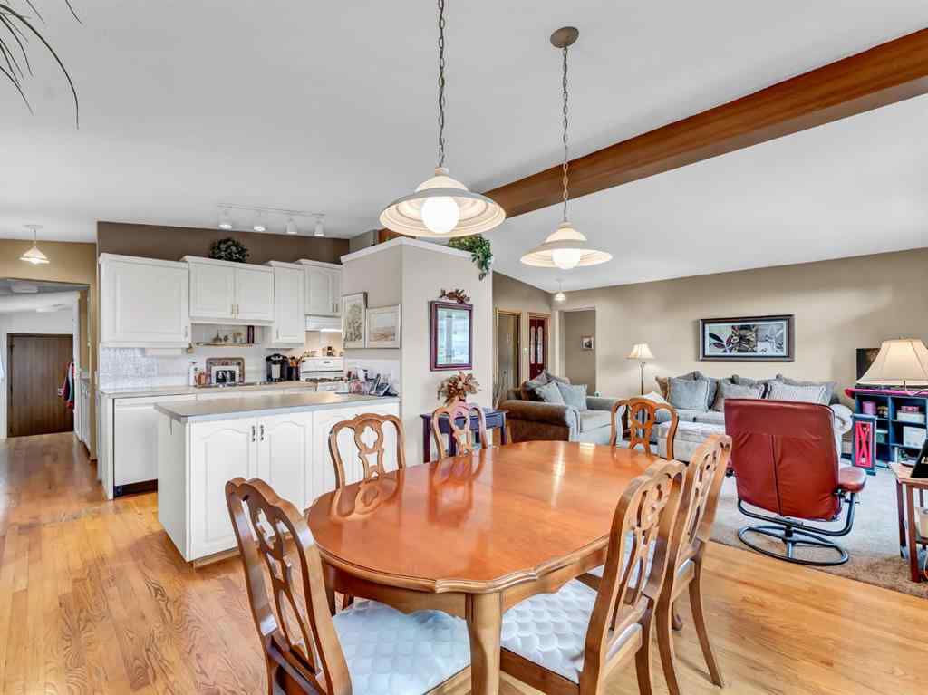 MLS® A2253002 - 1938 17 Avenue SE in Crestwood-Norwood Medicine Hat, Residential