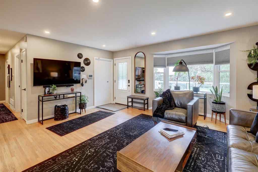 MLS® A2253007 - 1044 Mayland Drive NE in Mayland Heights Calgary, Residential