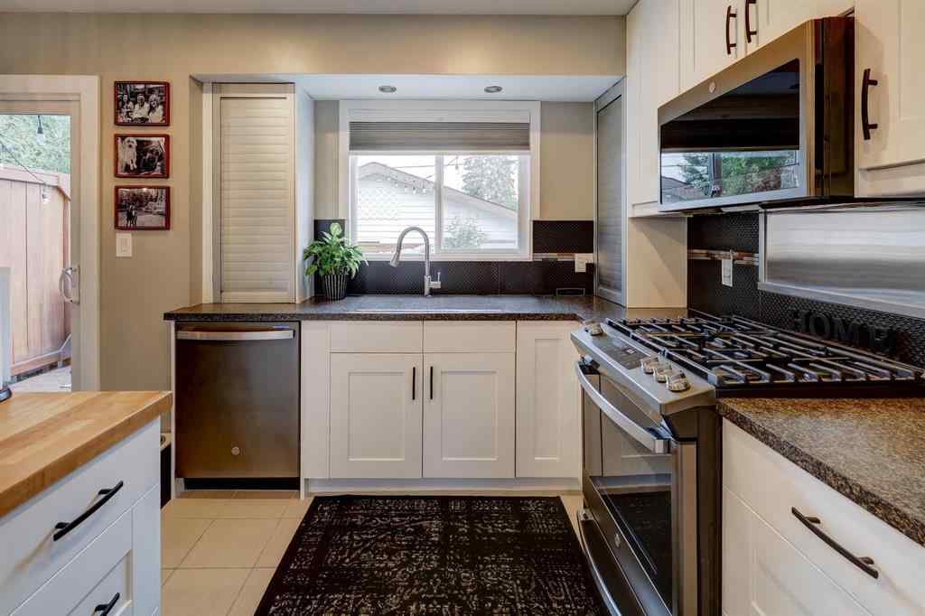 MLS® A2253007 - 1044 Mayland Drive NE in Mayland Heights Calgary, Residential