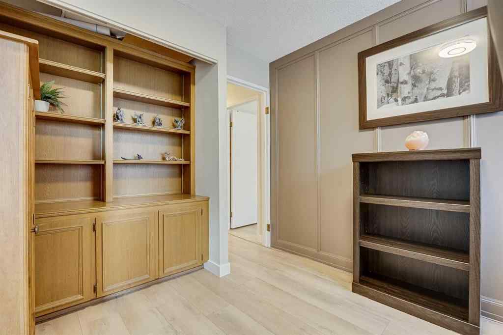 MLS® A2253009 - Unit #306 330 15 Avenue SW in Beltline Calgary, Residential