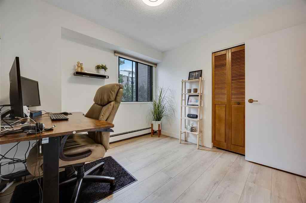 MLS® A2253009 - Unit #306 330 15 Avenue SW in Beltline Calgary, Residential