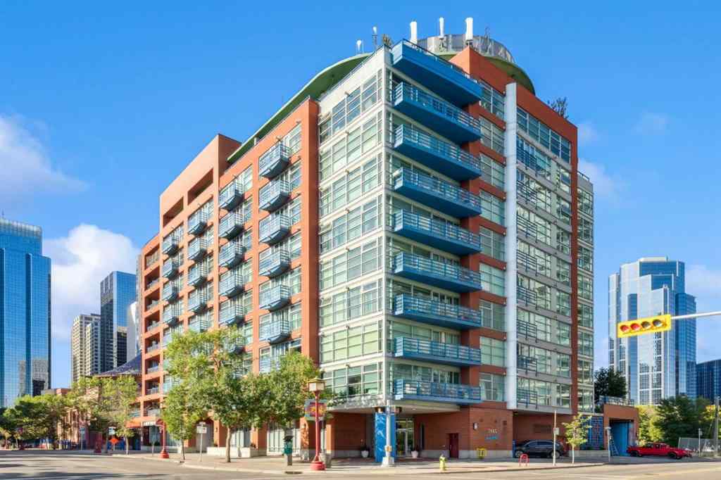 MLS® A2253011 - Unit #406 205 Riverfront Avenue SW in Chinatown Calgary, Residential