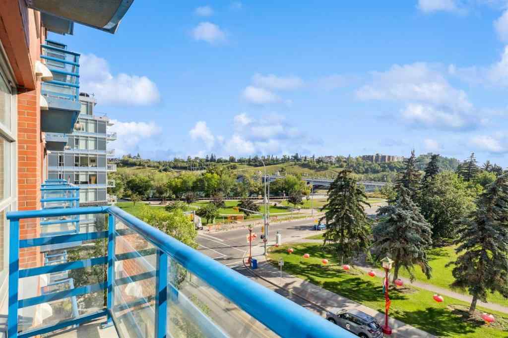 MLS® A2253011 - Unit #406 205 Riverfront Avenue SW in Chinatown Calgary, Residential