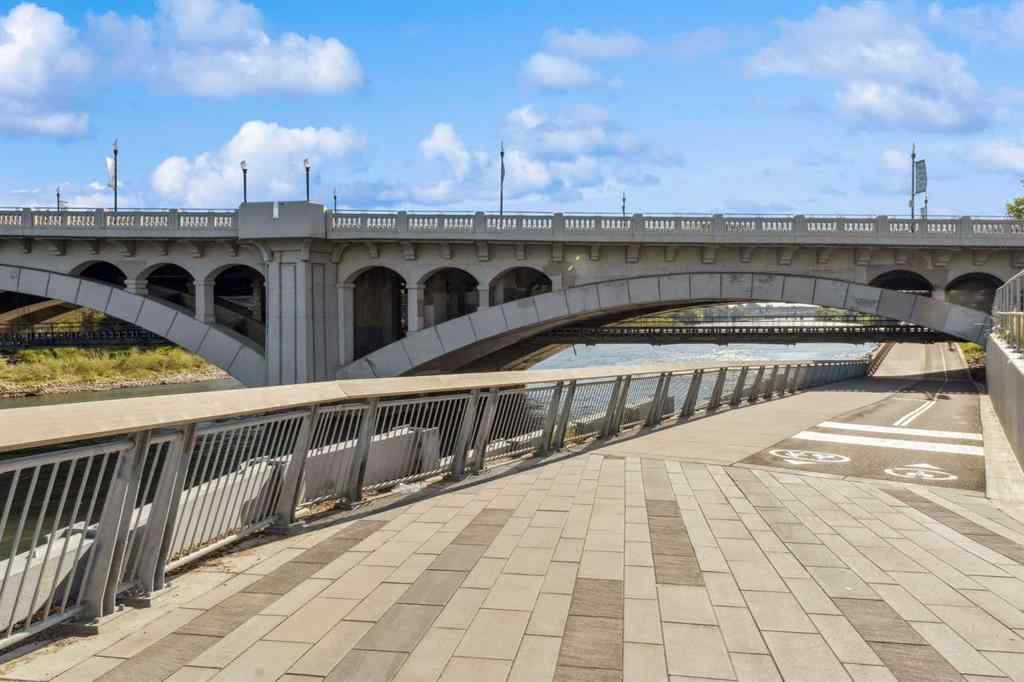 MLS® A2253011 - Unit #406 205 Riverfront Avenue SW in Chinatown Calgary, Residential