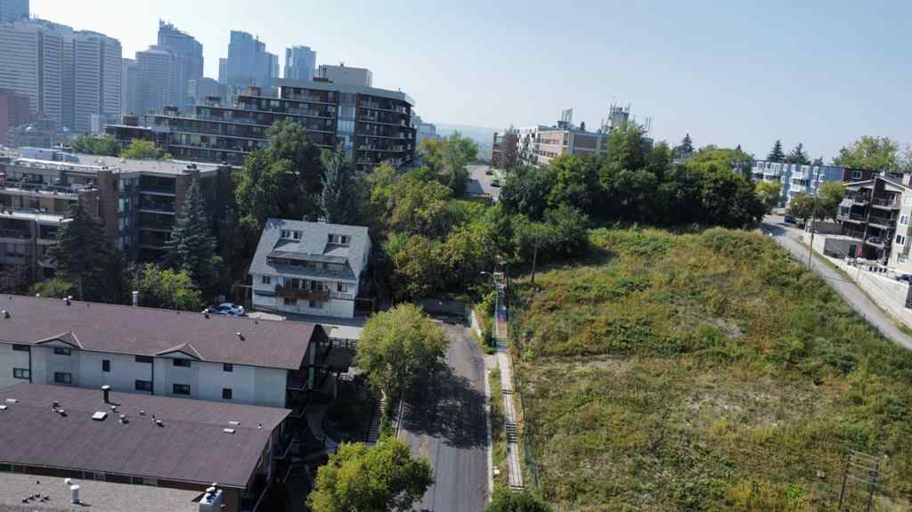 MLS® A2253014 - Unit #301 409 1 Avenue NE in Crescent Heights Calgary, Residential