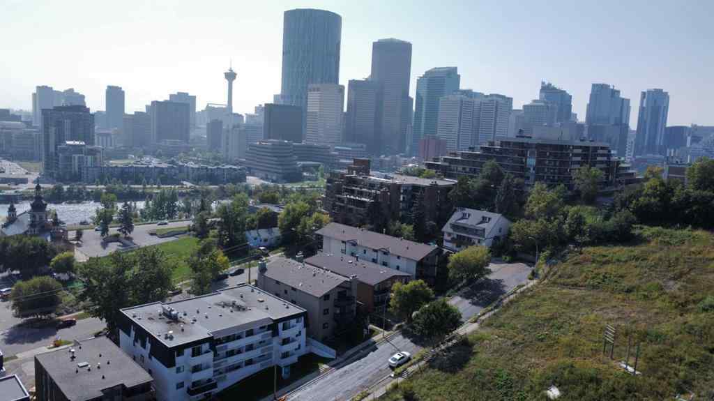 MLS® A2253014 - Unit #301 409 1 Avenue NE in Crescent Heights Calgary, Residential