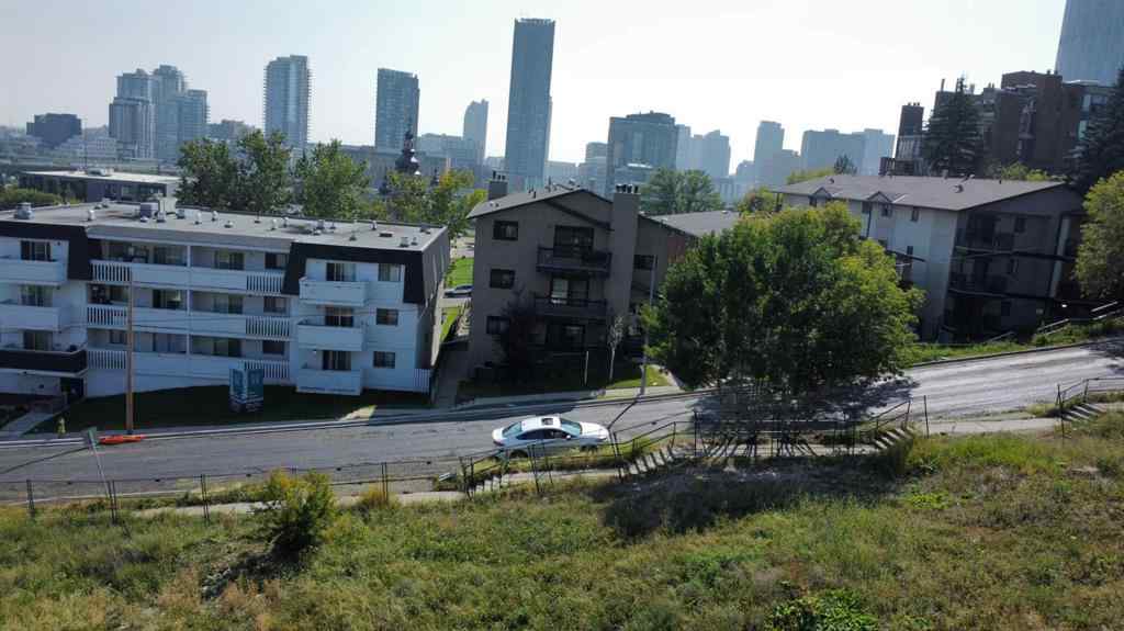 MLS® A2253014 - Unit #301 409 1 Avenue NE in Crescent Heights Calgary, Residential