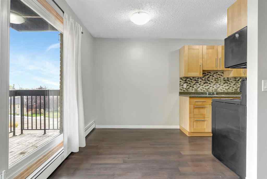 MLS® A2253014 - Unit #301 409 1 Avenue NE in Crescent Heights Calgary, Residential