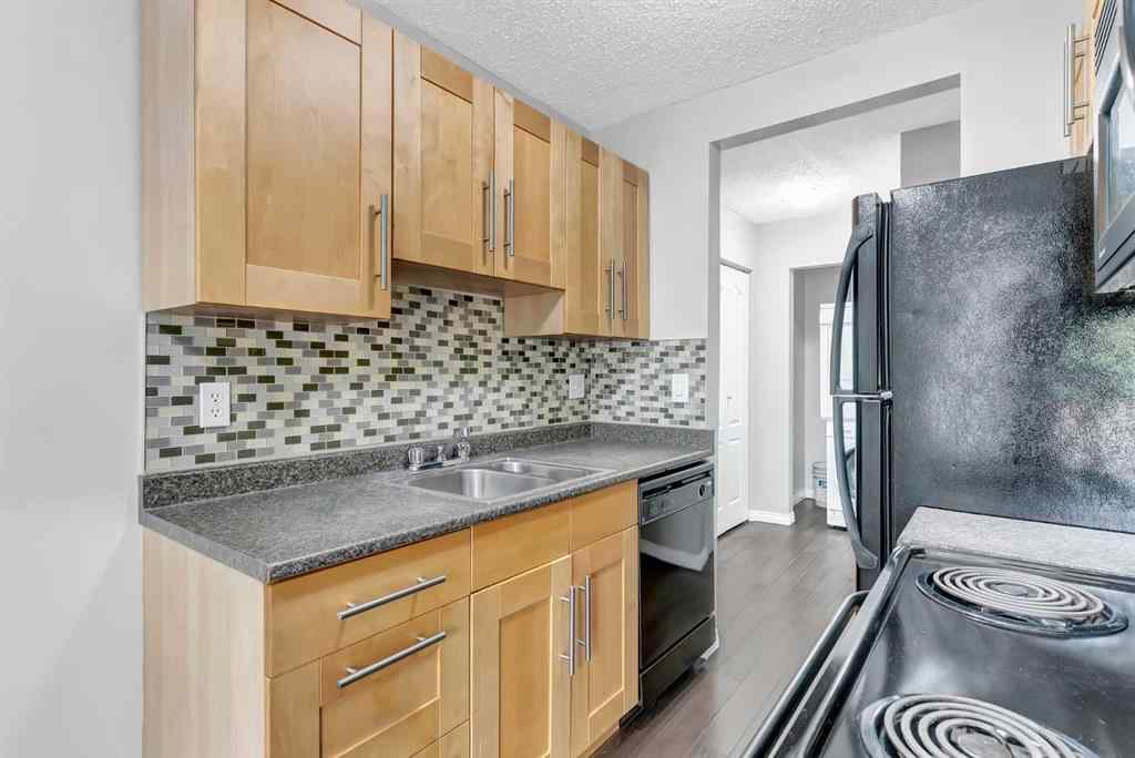 MLS® A2253014 - Unit #301 409 1 Avenue NE in Crescent Heights Calgary, Residential