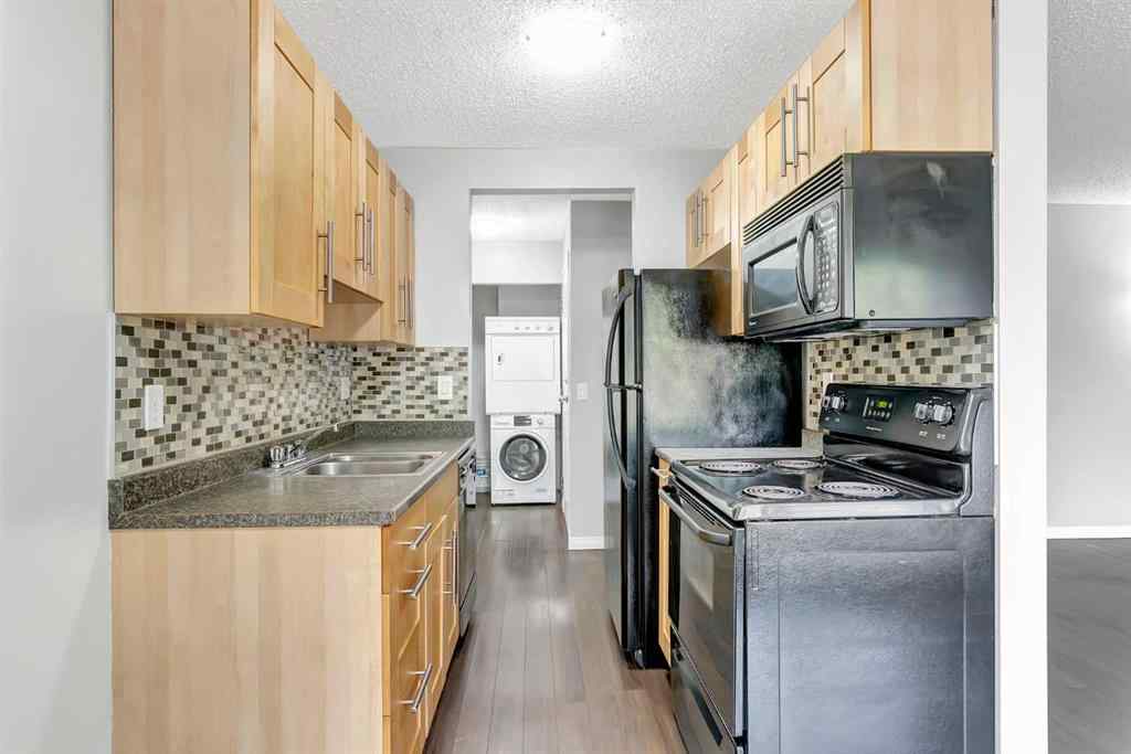 MLS® A2253014 - Unit #301 409 1 Avenue NE in Crescent Heights Calgary, Residential