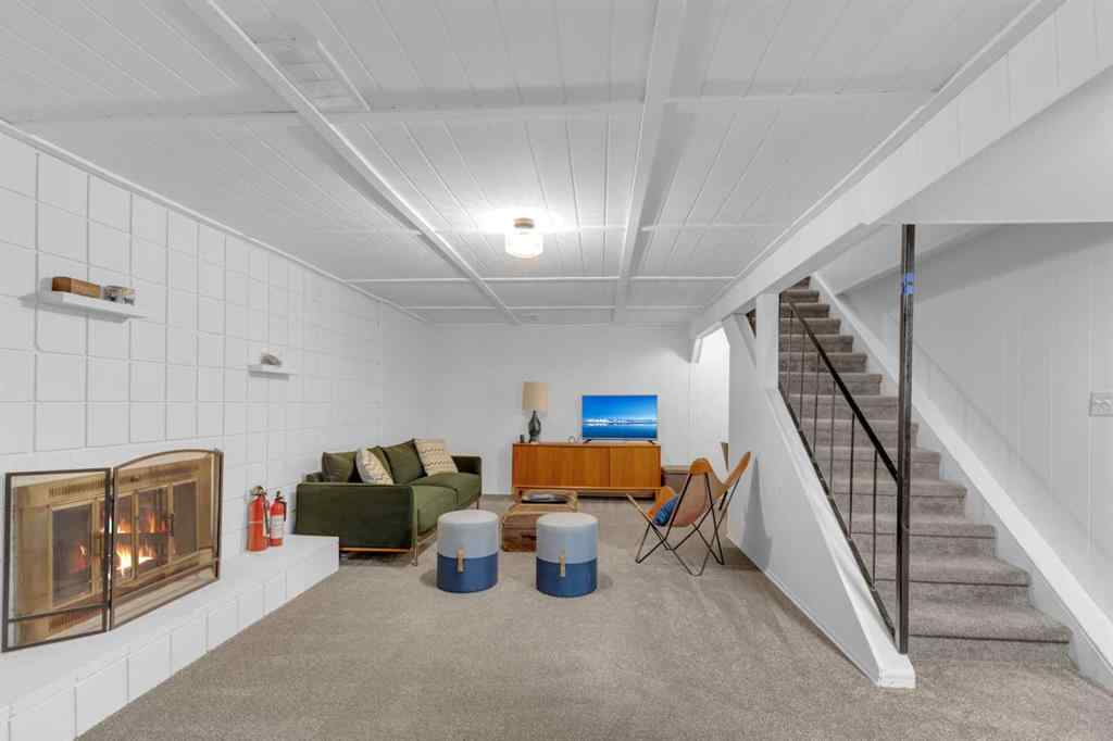 MLS® A2253019 - 3732 43A Avenue  in Mountview Red Deer, Residential