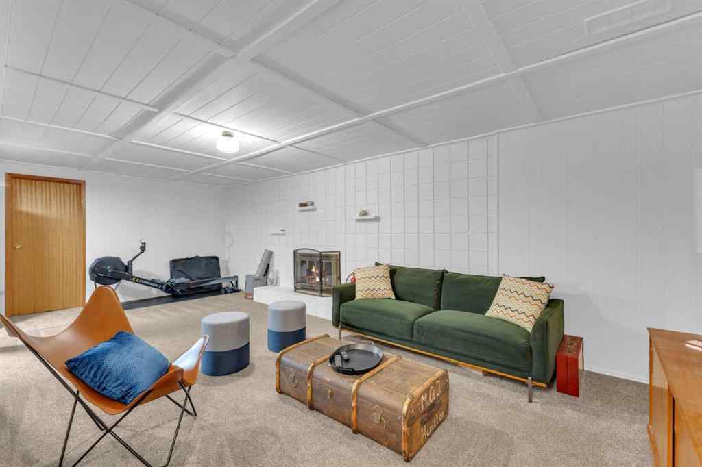 MLS® A2253019 - 3732 43A Avenue  in Mountview Red Deer, Residential