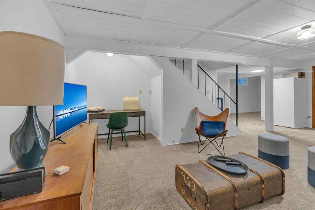 MLS® A2253019 - 3732 43A Avenue  in Mountview Red Deer, Residential