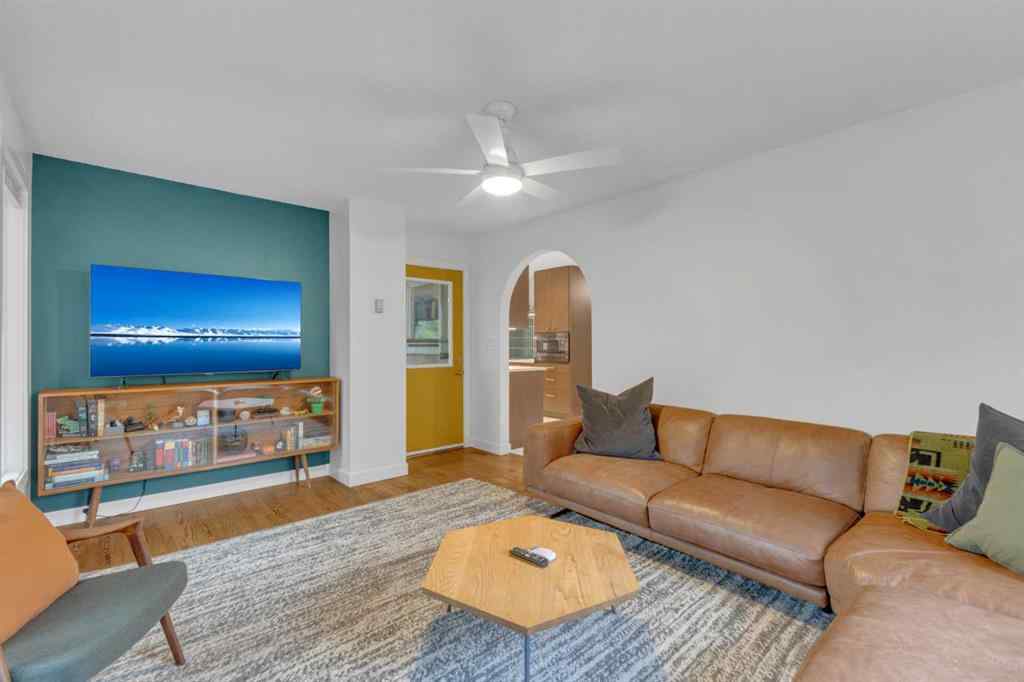 MLS® A2253019 - 3732 43A Avenue  in Mountview Red Deer, Residential