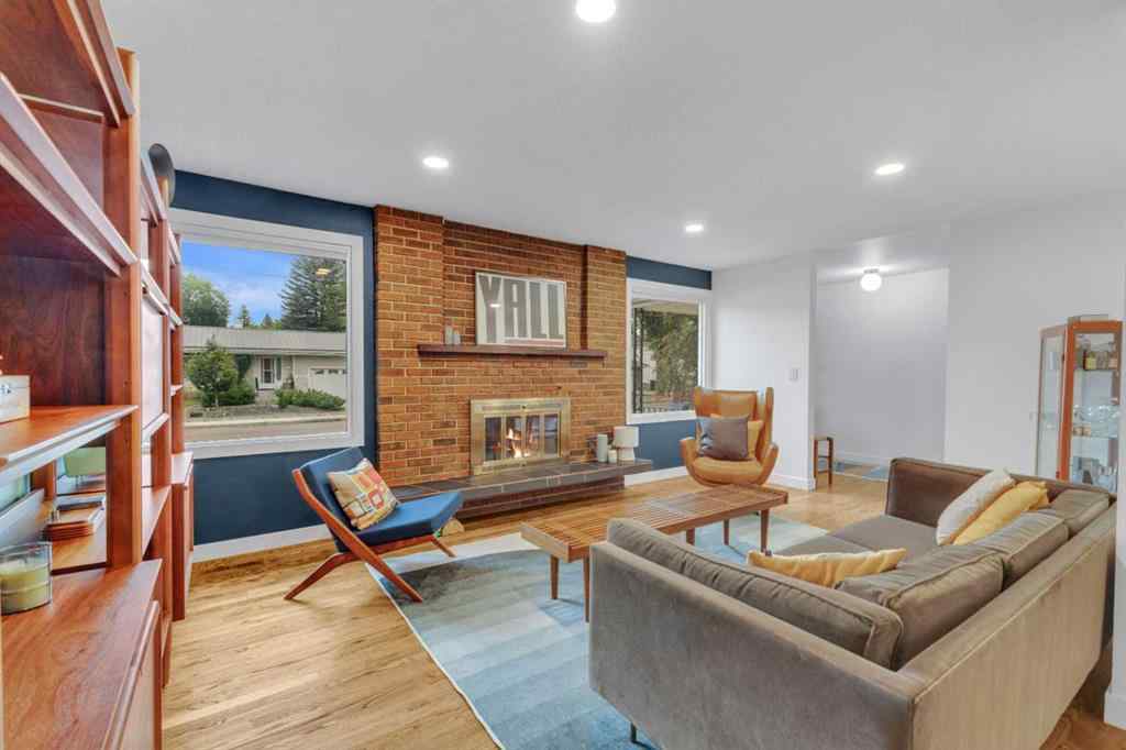 MLS® A2253019 - 3732 43A Avenue  in Mountview Red Deer, Residential
