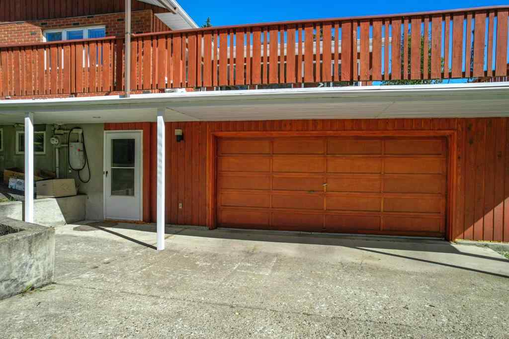MLS® A2253021 - 41 Centre Street  in Frank Rural Ponoka County, Residential