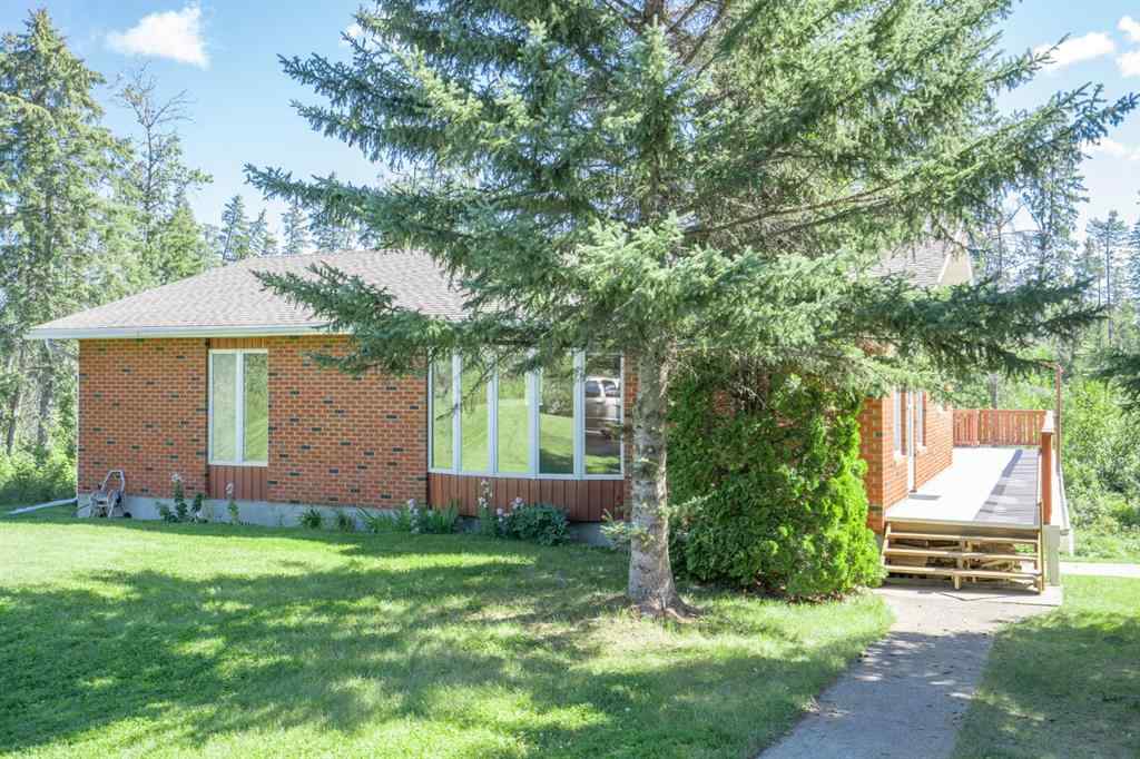 MLS® A2253021 - 41 Centre Street  in Frank Rural Ponoka County, Residential