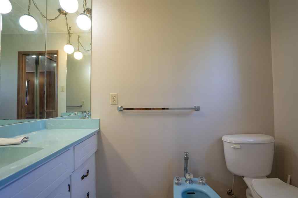 MLS® A2253021 - 41 Centre Street  in Frank Rural Ponoka County, Residential