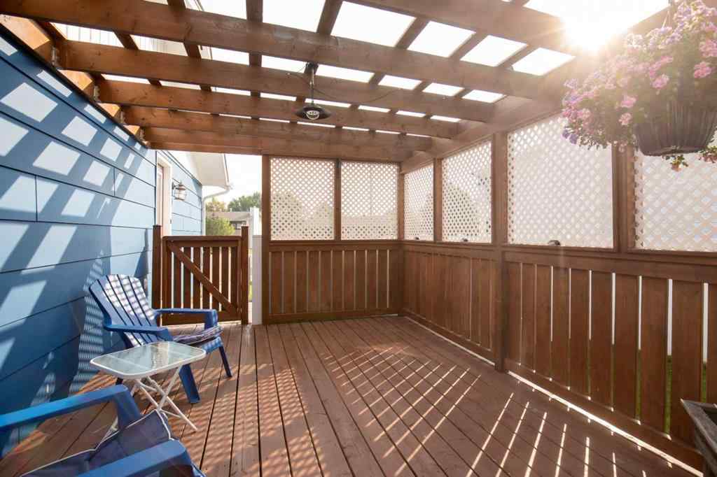 MLS® A2253023 - 4708 57a Street Crescent  in Downtown Lacombe Lacombe, Residential