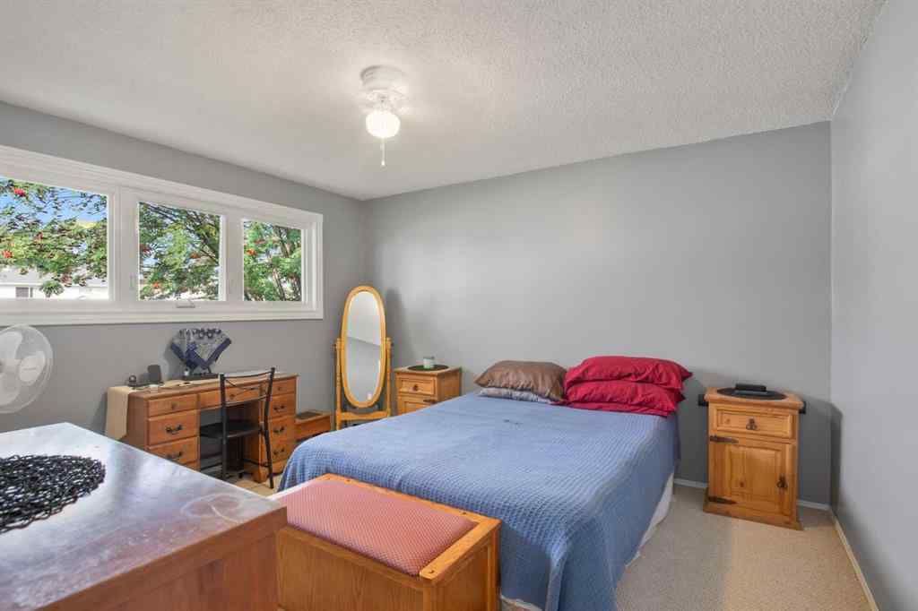 MLS® A2253023 - 4708 57a Street Crescent  in Downtown Lacombe Lacombe, Residential