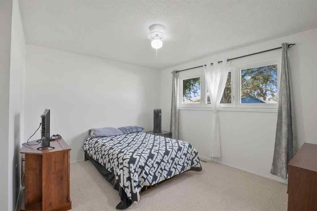 MLS® A2253023 - 4708 57a Street Crescent  in Downtown Lacombe Lacombe, Residential