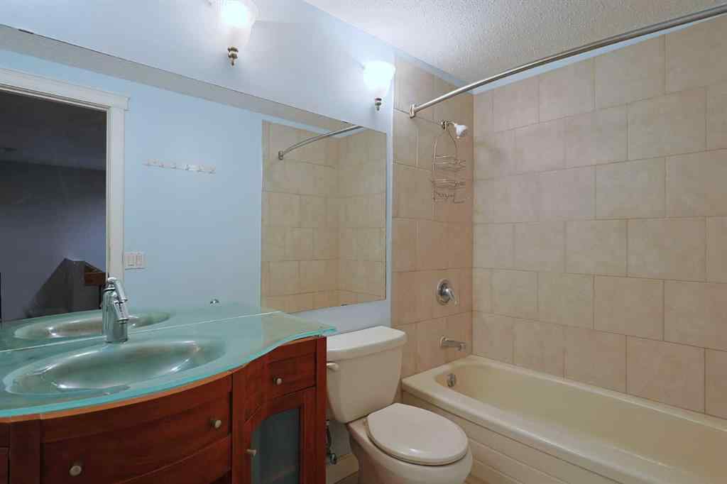 MLS® A2253024 - Unit #34 3302 50 Street NW in Varsity Calgary, Residential