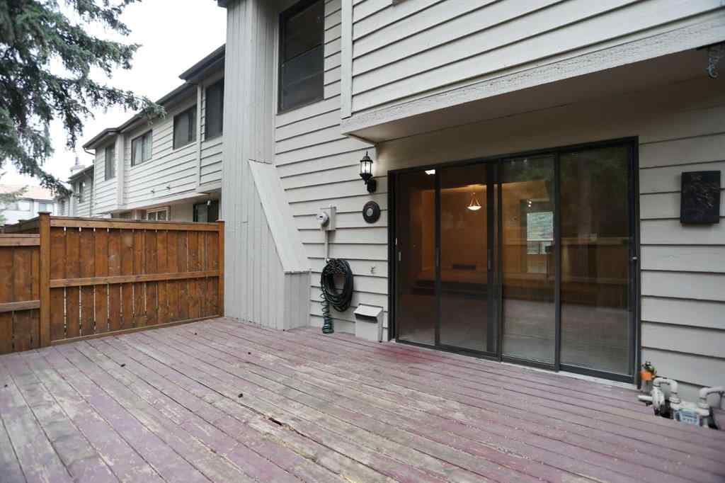 MLS® A2253024 - Unit #34 3302 50 Street NW in Varsity Calgary, Residential