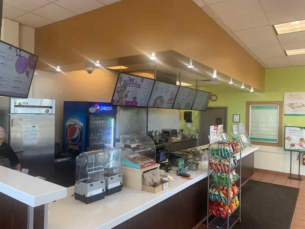 MLS® A2253025 - 805 EAST LAKE Boulevard  in East Lake Industrial Airdrie, Commercial