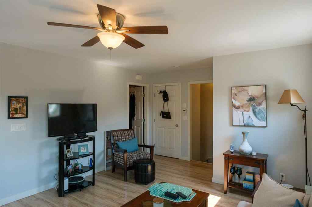 MLS® A2253026 - 27 Prestwick Street SE in McKenzie Towne Calgary, Residential