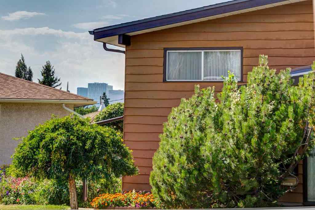 MLS® A2253029 - 923 Middleton Drive NE in Mayland Heights Calgary, Residential