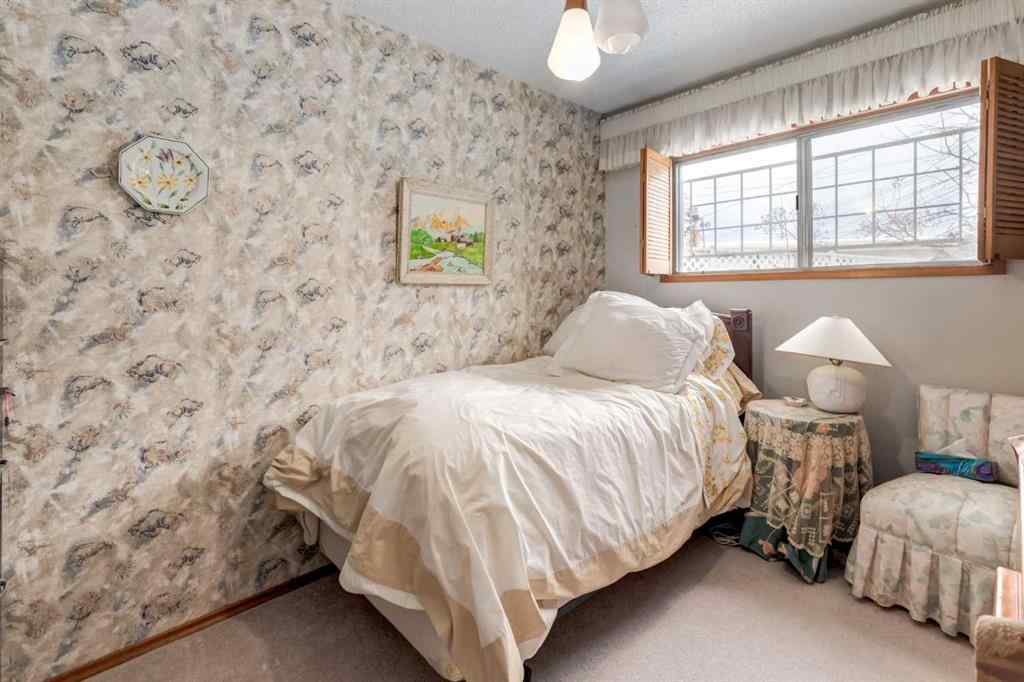 MLS® A2253029 - 923 Middleton Drive NE in Mayland Heights Calgary, Residential