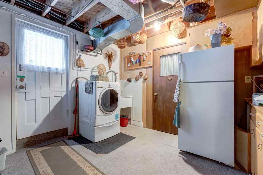 MLS® A2253029 - 923 Middleton Drive NE in Mayland Heights Calgary, Residential