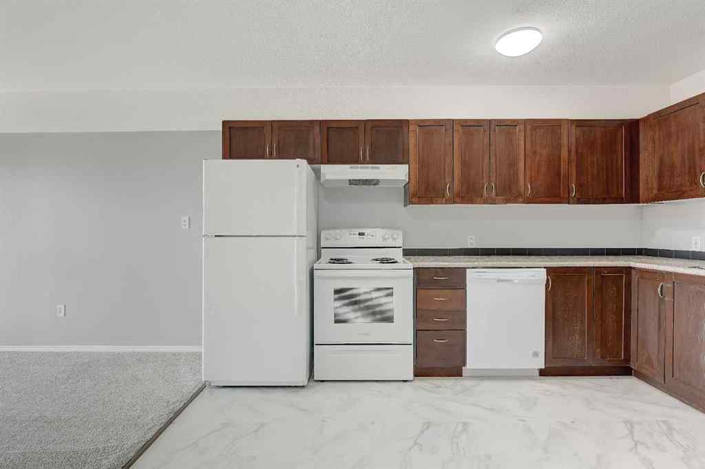 MLS® A2253042 - Unit #203 11230 104 Avenue  in Gateway Grande Prairie, Residential