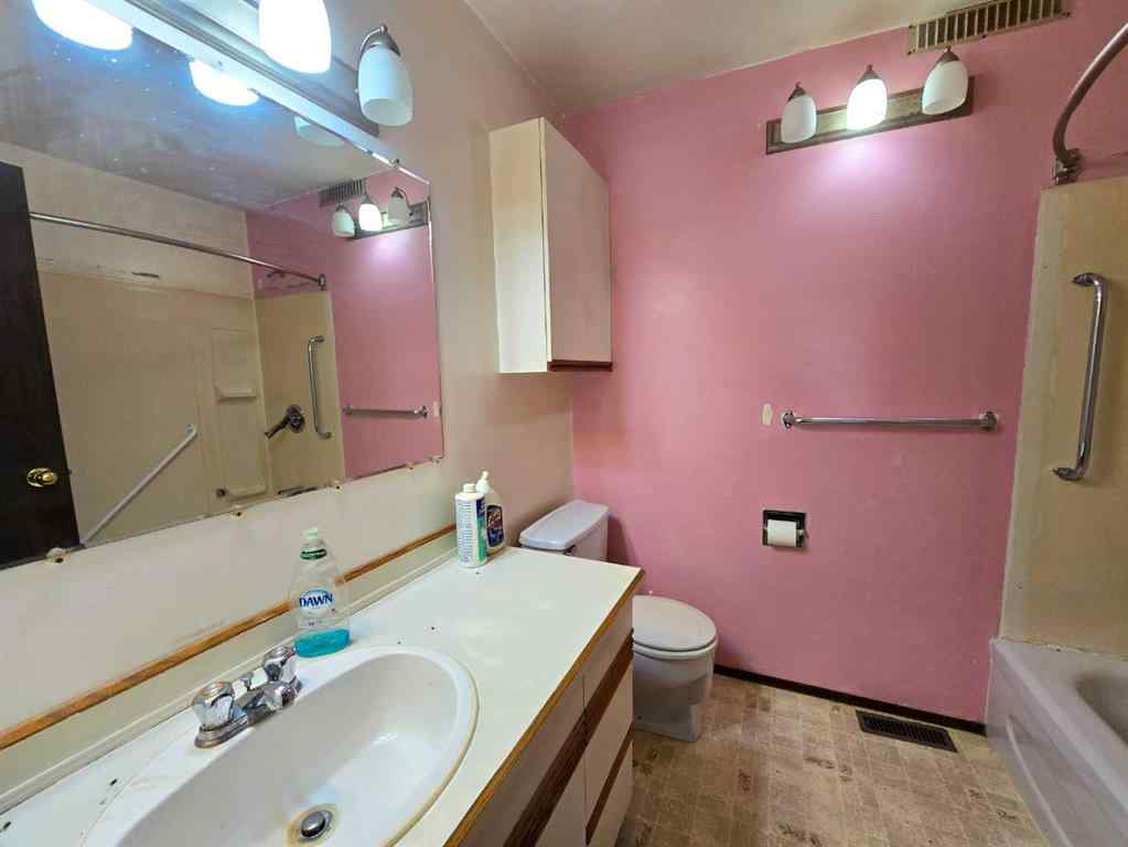 MLS® A2253043 - 805028 Range Road 10   in NONE Rural Fairview No. 136, M.D. of, Residential