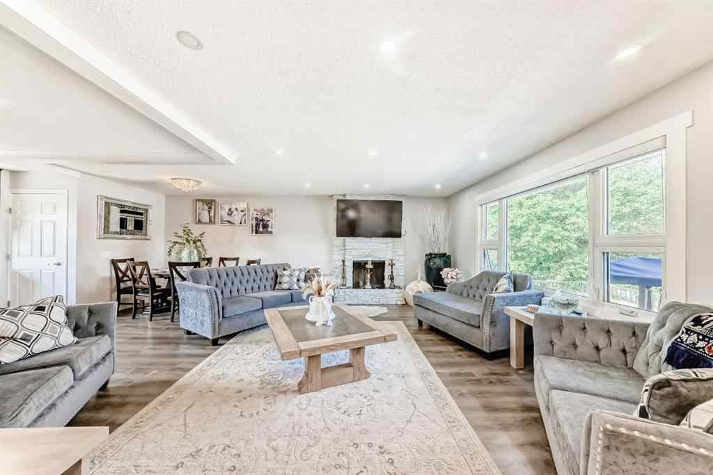 MLS® A2253044 - 5107 Rundleview Road NE in Rundle Calgary, Residential
