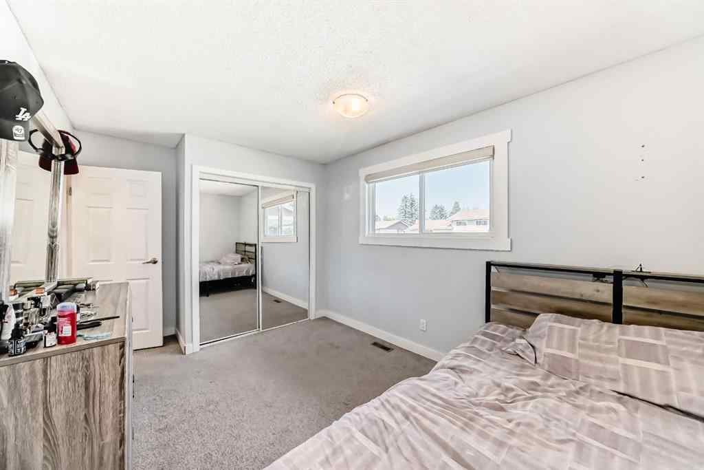 MLS® A2253044 - 5107 Rundleview Road NE in Rundle Calgary, Residential