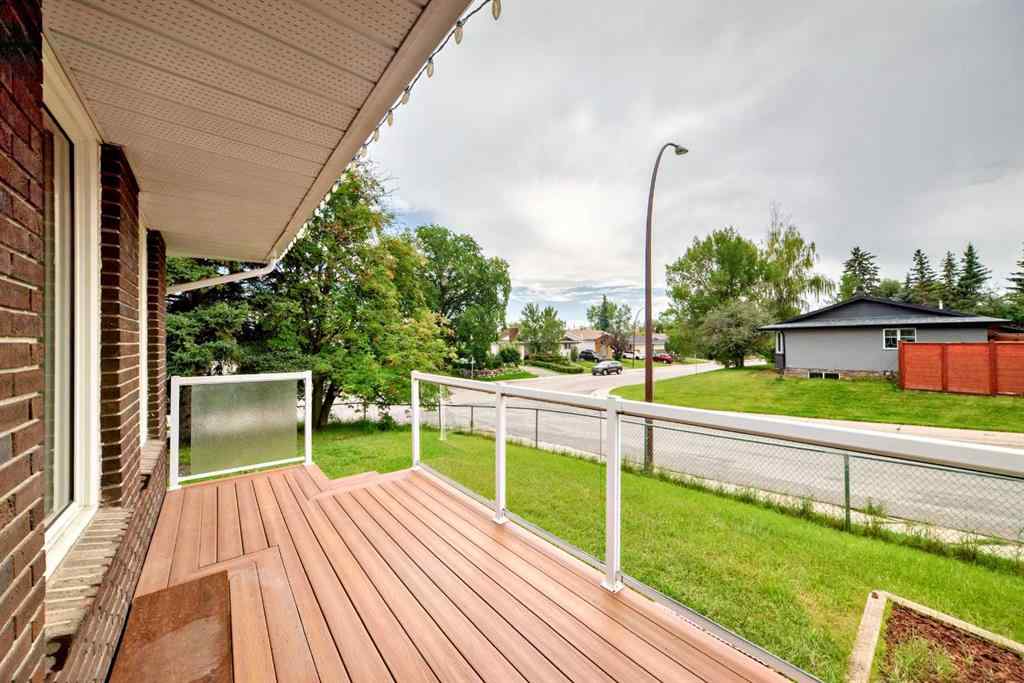 MLS® A2253045 - 523 Cantrell Drive SW in Canyon Meadows Calgary, Residential