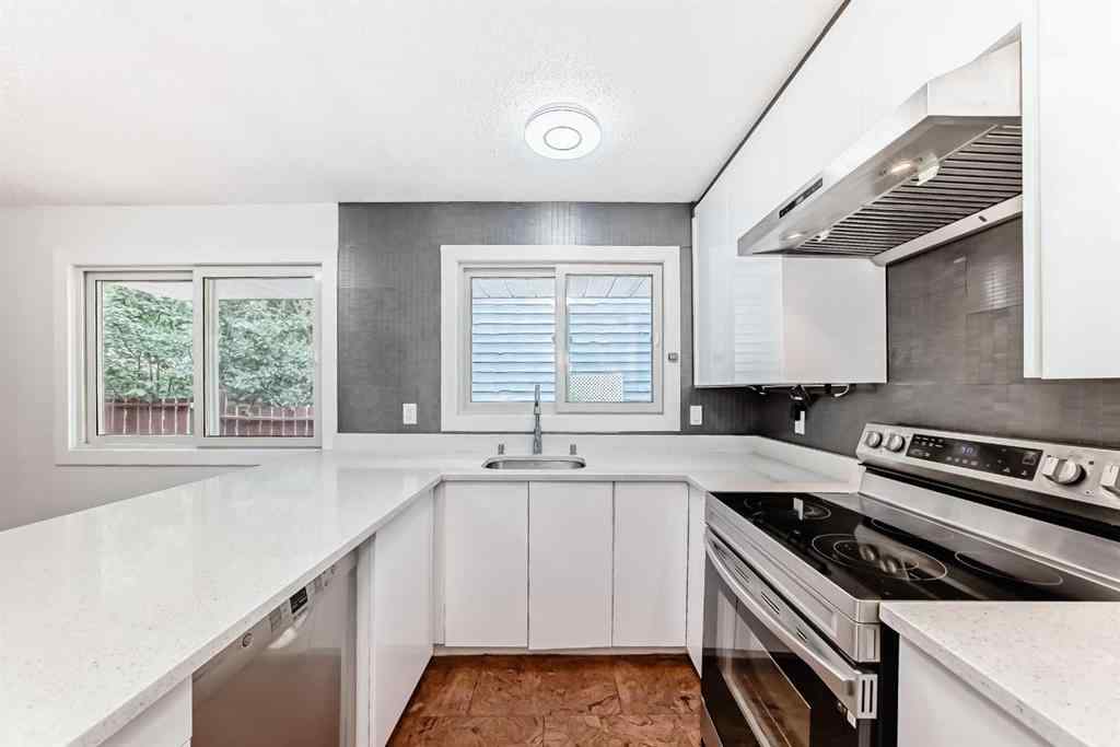 MLS® A2253045 - 523 Cantrell Drive SW in Canyon Meadows Calgary, Residential