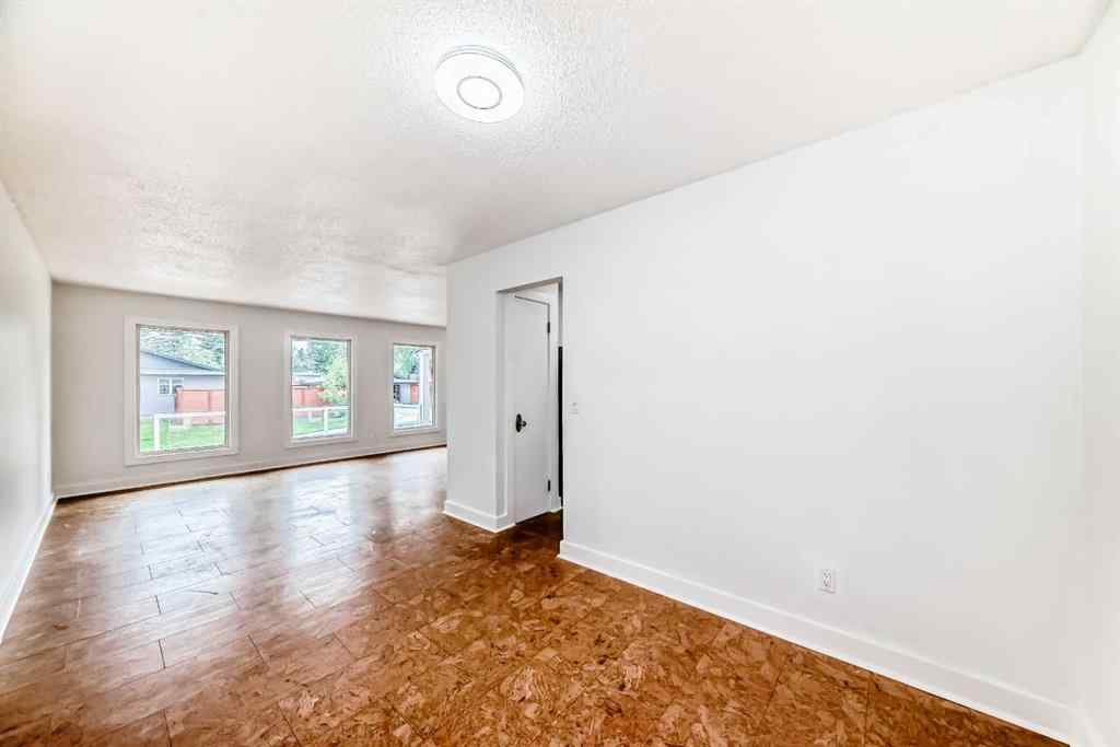 MLS® A2253045 - 523 Cantrell Drive SW in Canyon Meadows Calgary, Residential