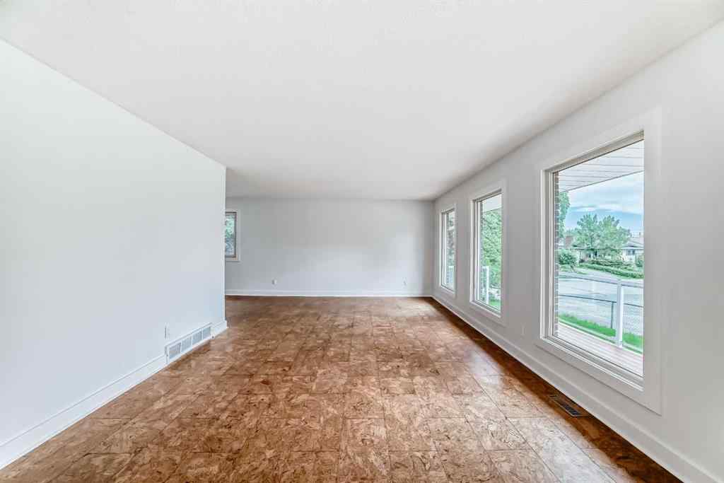 MLS® A2253045 - 523 Cantrell Drive SW in Canyon Meadows Calgary, Residential
