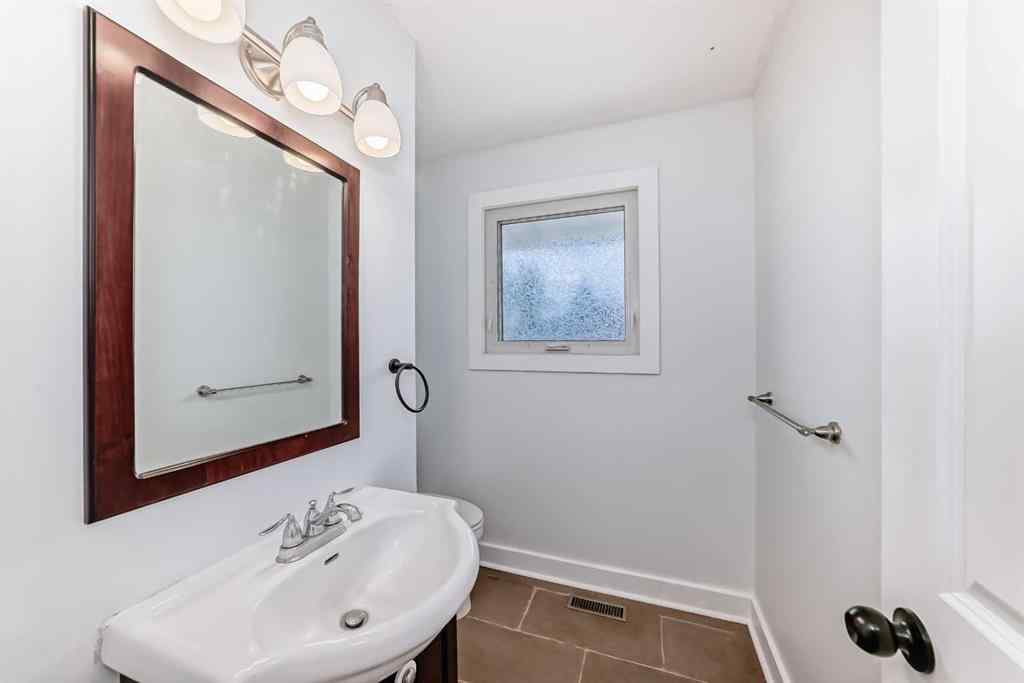 MLS® A2253045 - 523 Cantrell Drive SW in Canyon Meadows Calgary, Residential
