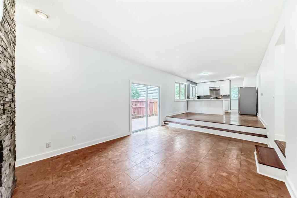 MLS® A2253045 - 523 Cantrell Drive SW in Canyon Meadows Calgary, Residential