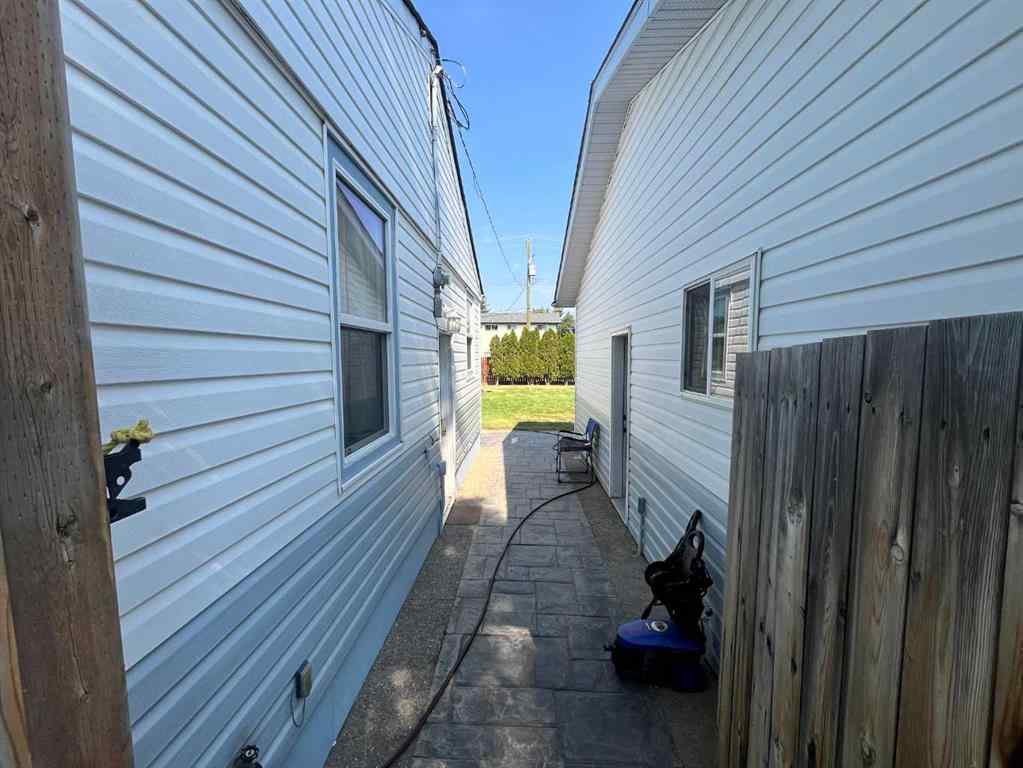 MLS® A2253051 - 5043 44 Avenue  in NONE Taber, Residential