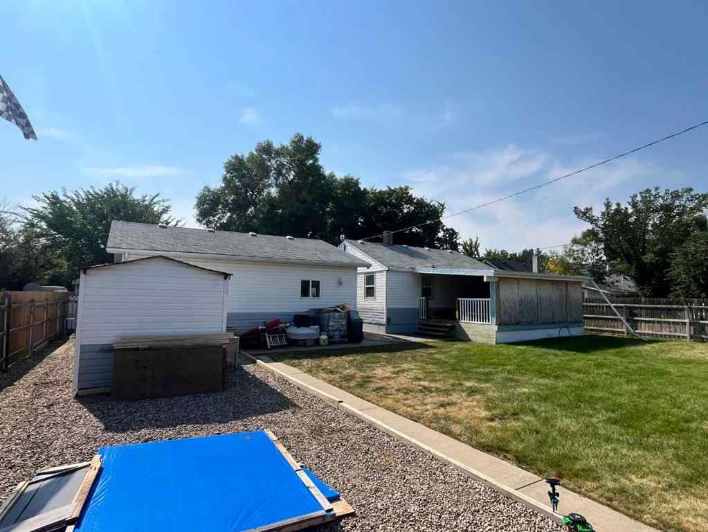 MLS® A2253051 - 5043 44 Avenue  in NONE Taber, Residential