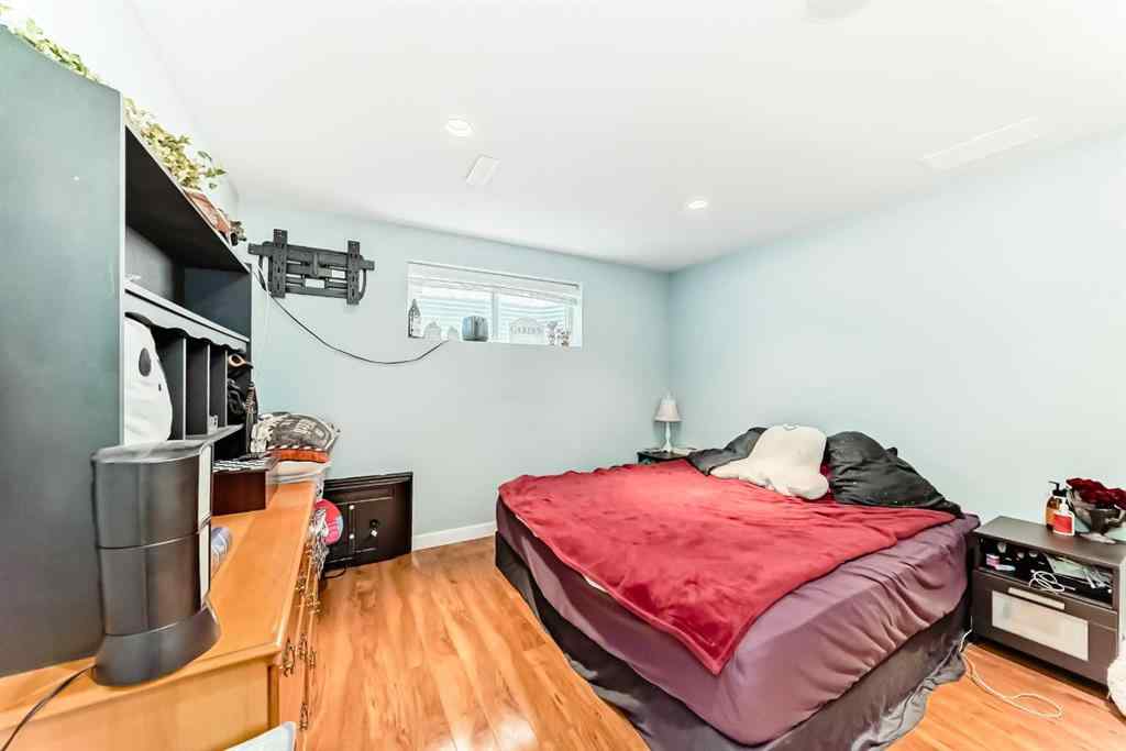 MLS® A2253052 - 54 Cougarstone Mews SW in Cougar Ridge Calgary, Residential
