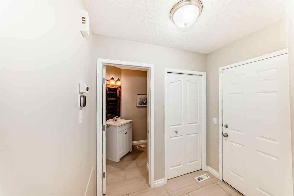 MLS® A2253052 - 54 Cougarstone Mews SW in Cougar Ridge Calgary, Residential